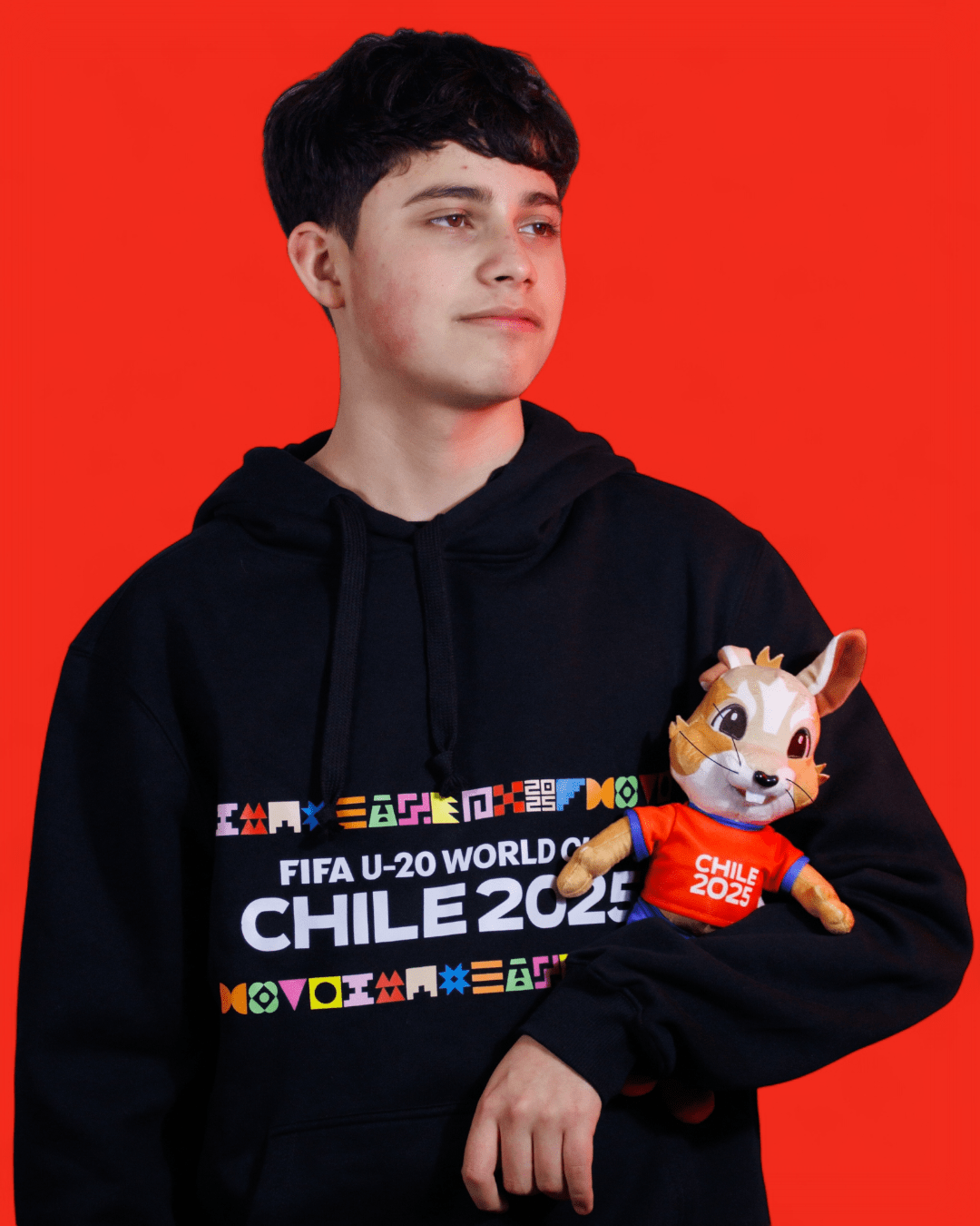 POLERÓN NEGRO LETTERING FIFA WC-U20 CHILE 2025