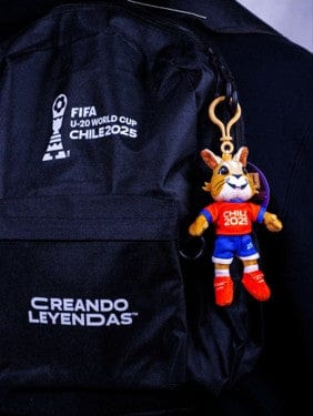 PELUCHE MASCOTA MINI VITO 15 CM – COPA MUNDIAL SUB 20 DE LA FIFA CHILE 2025
