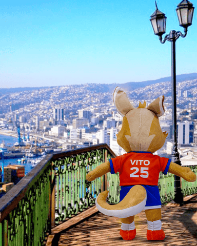 PELUCHE MASCOTA VITO OFICIAL 35 CM